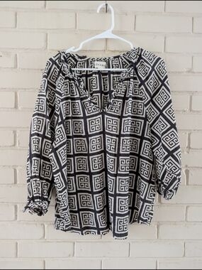 Sohana XL Black & White Geometric Frayed Top